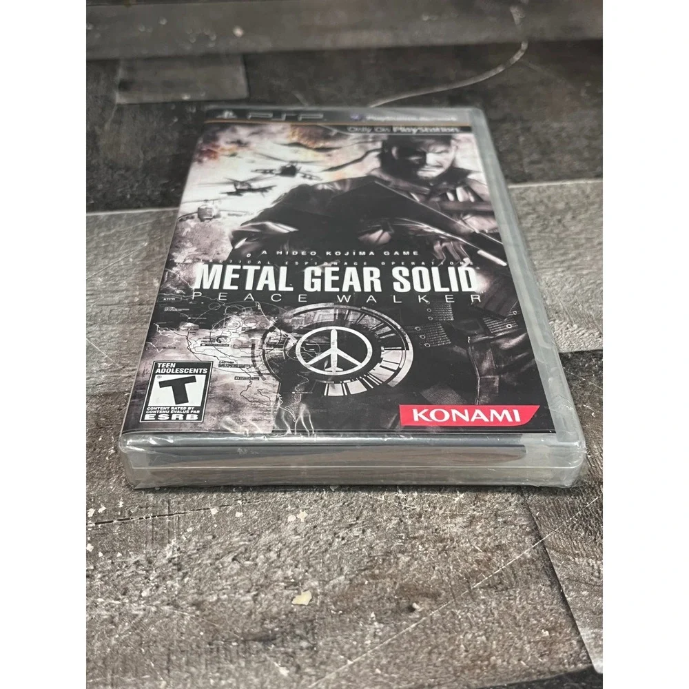 Metal Gear Solid Peace Walker Sony PSP New Sealed Konami Hideo Kojima ULUS-10509